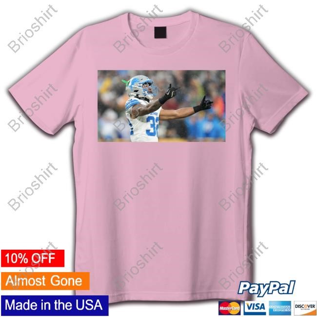 Brian Branch Middle Finger New Shirt to Packers Fans After Ejection