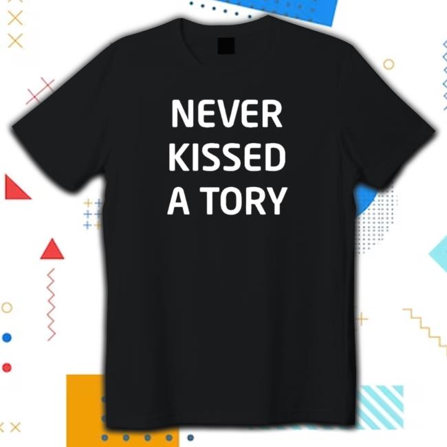 Official Lucy Powell Mp Never Kissed A Tory Manchester Sweater