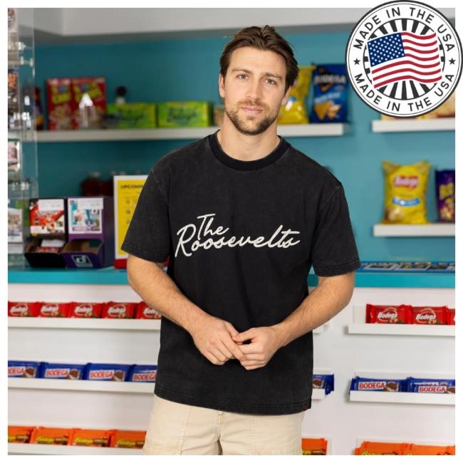Collector Capsule Perfect Cursive Graphic RSVLTS